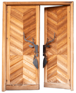 Holz Tür mit Hirsch Griff